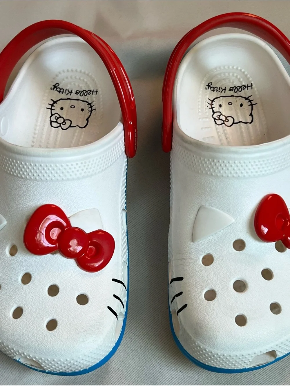 Hello Kitty White and Red Kids Sandals with Blue Trim